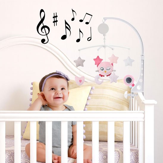 Mobile bebe eveille sa curiosité en douceur