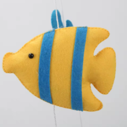 mobile bebe poissons tropicaux