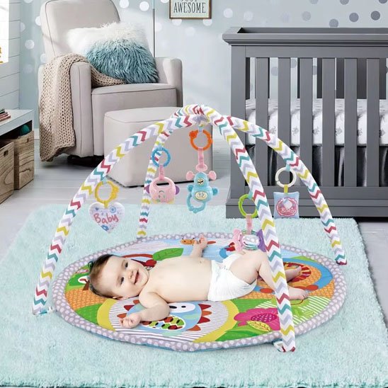 tapis d'éveil amusant